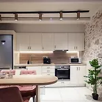 Philikon Luxury